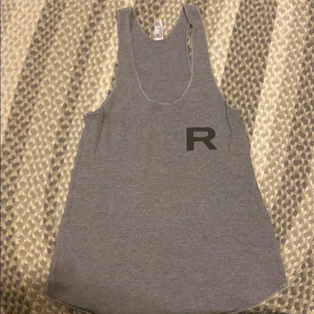 Rogue tank top size small